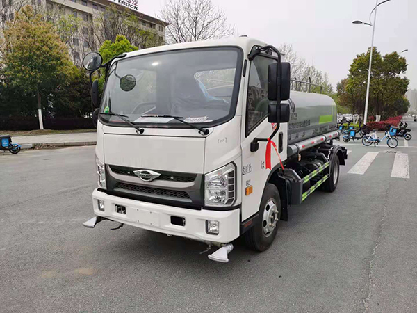 國六福田5噸灑水車